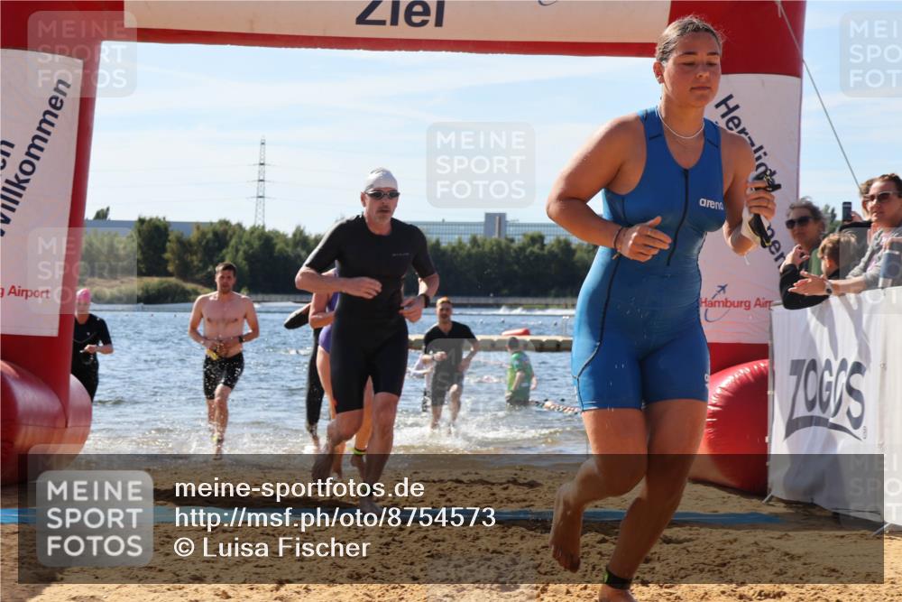 07.09.2025 - 19. Norderstedt Triathlon Luisa Fischer http://msf.ph/oto/8754573 07.09.2025 11:43:16 Schwimmen 164, 165, 202, 818, 1220, 1252, 1350, 1351 meine-sportfotos.de