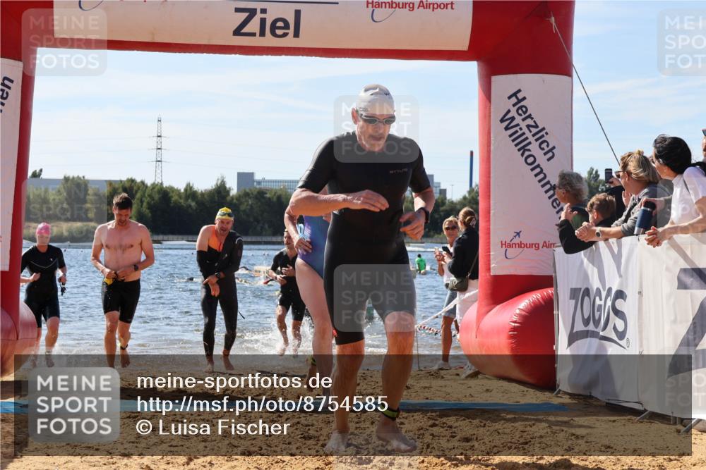 07.09.2025 - 19. Norderstedt Triathlon Luisa Fischer http://msf.ph/oto/8754585 07.09.2025 11:43:17 Schwimmen 164, 165, 202, 818, 1220, 1252, 1350, 1351 meine-sportfotos.de