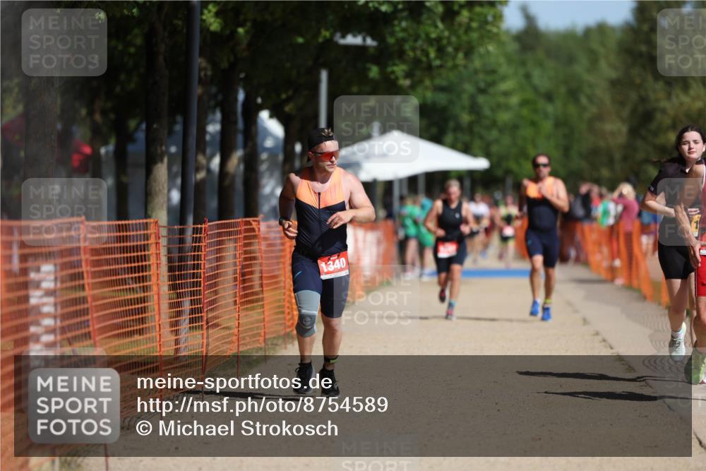 07.09.2025 - 19. Norderstedt Triathlon Michael Strokosch http://msf.ph/oto/8754589 07.09.2025 12:02:29 Laufen 203, 1159, 1340, 1365 meine-sportfotos.de