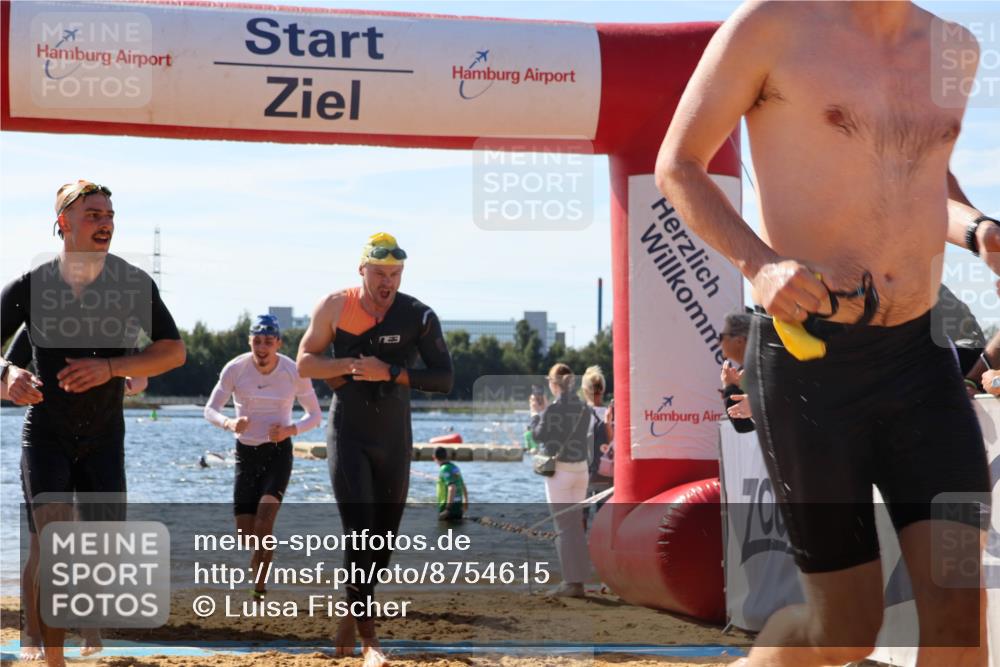 07.09.2025 - 19. Norderstedt Triathlon Luisa Fischer http://msf.ph/oto/8754615 07.09.2025 11:43:21 Schwimmen 164, 165, 202, 818, 1220, 1252, 1350, 1351 meine-sportfotos.de
