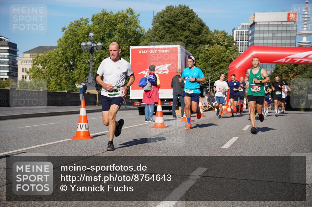 07.09.2025 - BARMER Alsterlauf Yannick Fuchs http://msf.ph/oto/8754643 07.09.2025 09:37:29 Laufen 4095, 6006, 2340 meine-sportfotos.de