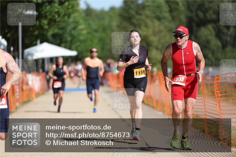 07.09.2025 - 19. Norderstedt Triathlon Michael Strokosch http://msf.ph/oto/8754673 07.09.2025 12:02:31 Laufen 203, 1159, 1340, 1341, 1365 meine-sportfotos.de