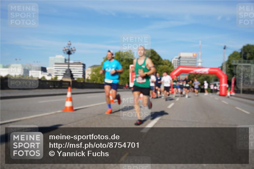 07.09.2025 - BARMER Alsterlauf Yannick Fuchs http://msf.ph/oto/8754701 07.09.2025 09:37:31 Laufen  meine-sportfotos.de
