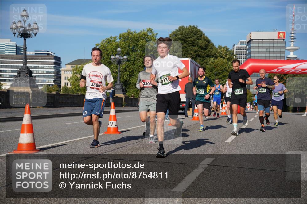 07.09.2025 - BARMER Alsterlauf Yannick Fuchs http://msf.ph/oto/8754811 07.09.2025 09:37:33 Laufen 43, 3306, 3305, 611, 5246, 3323, 5500, 6320, 4599 meine-sportfotos.de