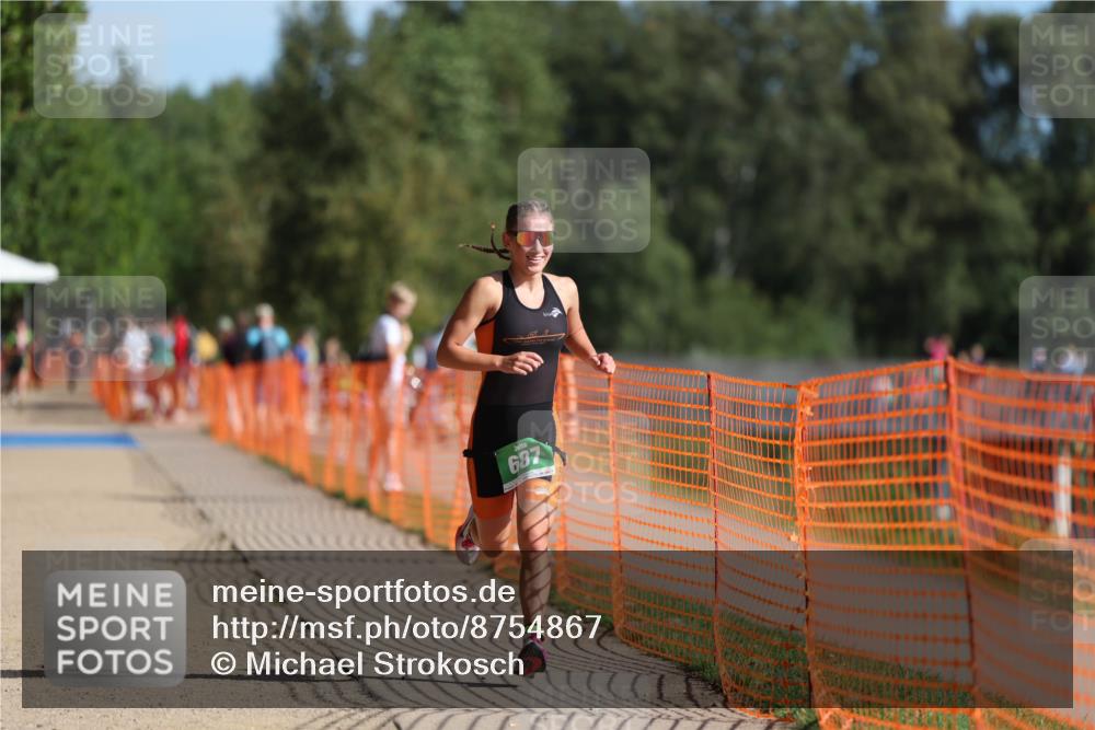 07.09.2025 - 19. Norderstedt Triathlon Michael Strokosch http://msf.ph/oto/8754867 07.09.2025 10:41:05 Laufen 687 meine-sportfotos.de