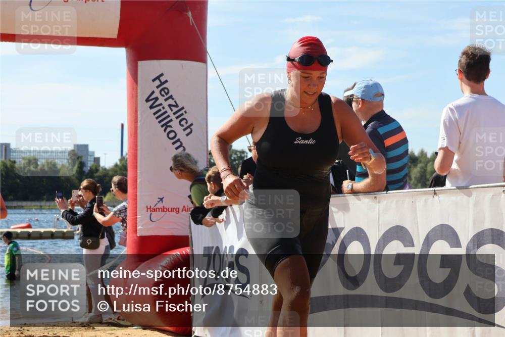 07.09.2025 - 19. Norderstedt Triathlon Luisa Fischer http://msf.ph/oto/8754883 07.09.2025 11:43:50 Schwimmen 261, 1213, 1224, 1387 meine-sportfotos.de