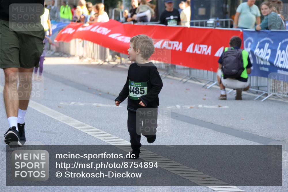 07.09.2025 - BARMER Alsterlauf Strokosch-Dieckow http://msf.ph/oto/8754894 07.09.2025 10:54:13 Ziel  meine-sportfotos.de