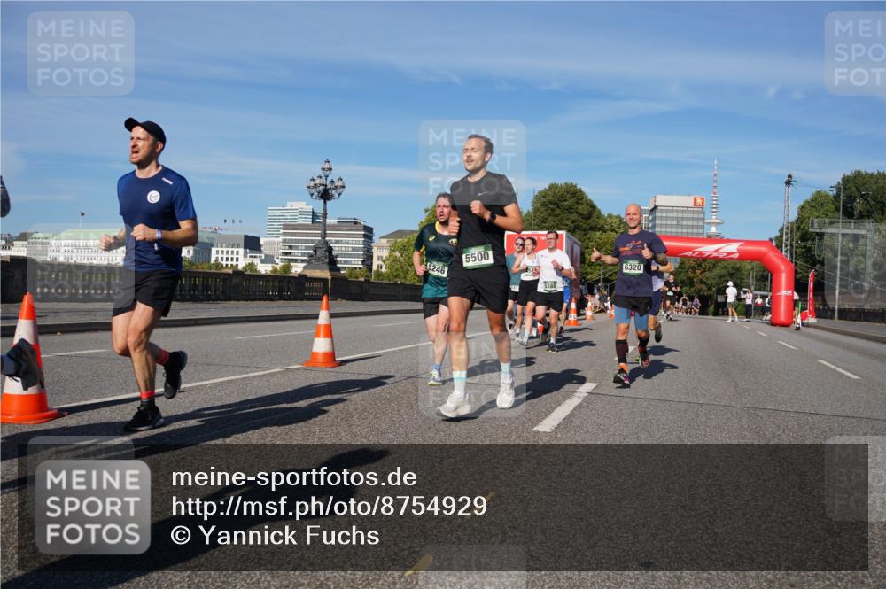07.09.2025 - BARMER Alsterlauf Yannick Fuchs http://msf.ph/oto/8754929 07.09.2025 09:37:35 Laufen 5246, 5500, 5388, 6320 meine-sportfotos.de