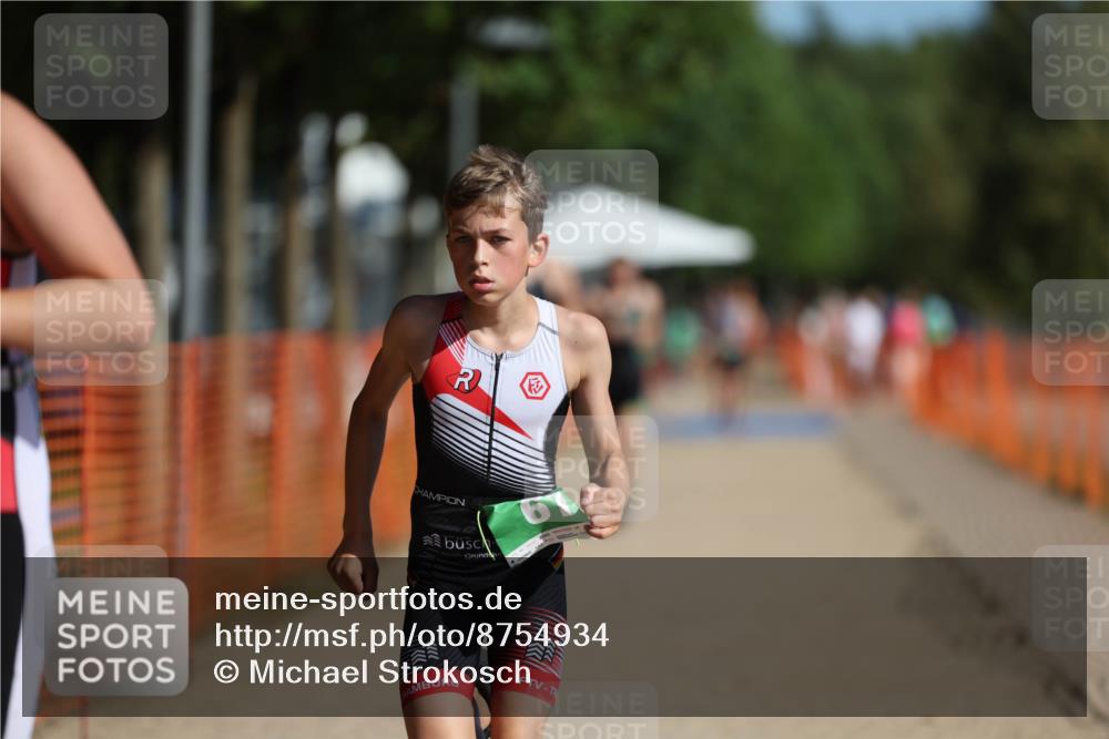 07.09.2025 - 19. Norderstedt Triathlon Michael Strokosch http://msf.ph/oto/8754934 07.09.2025 10:59:50 Laufen 61, 681, 683, 691 meine-sportfotos.de