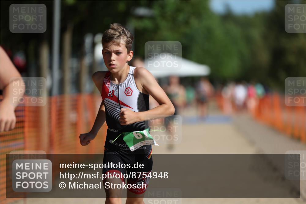 07.09.2025 - 19. Norderstedt Triathlon Michael Strokosch http://msf.ph/oto/8754948 07.09.2025 10:59:50 Laufen 61, 681, 683, 691 meine-sportfotos.de
