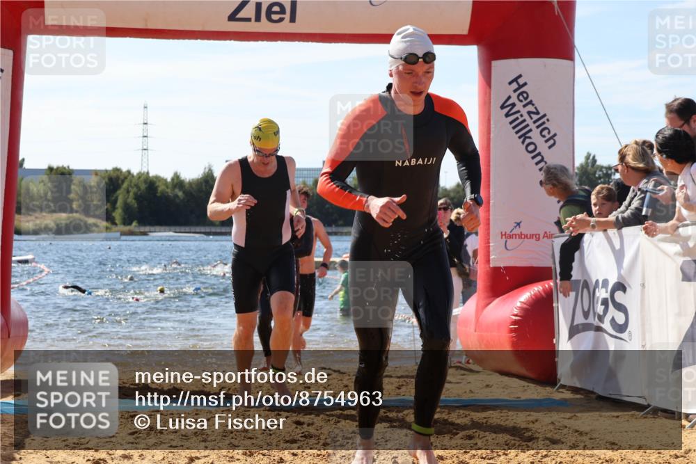 07.09.2025 - 19. Norderstedt Triathlon Luisa Fischer http://msf.ph/oto/8754963 07.09.2025 11:44:01 Schwimmen 1213, 1231, 1241, 1300, 1370 meine-sportfotos.de