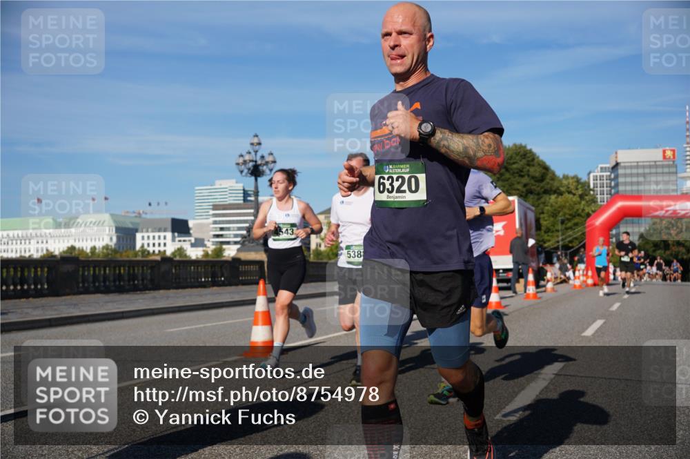 07.09.2025 - BARMER Alsterlauf Yannick Fuchs http://msf.ph/oto/8754978 07.09.2025 09:37:36 Laufen 4543, 538, 36, 6320 meine-sportfotos.de