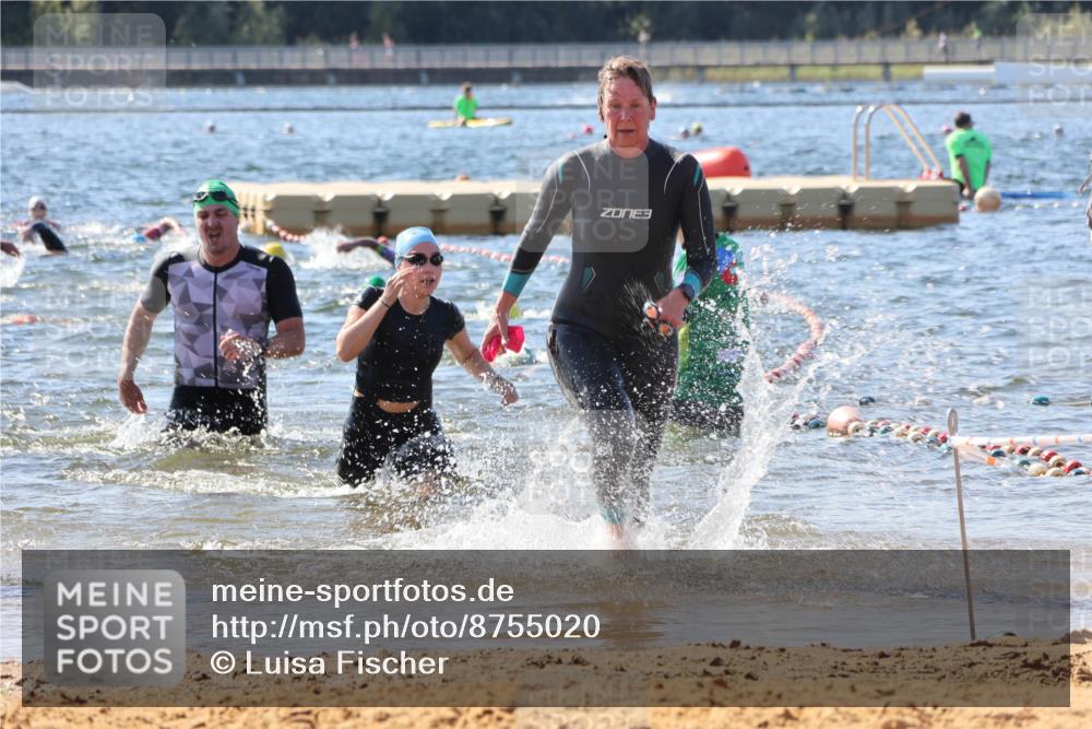 07.09.2025 - 19. Norderstedt Triathlon Luisa Fischer http://msf.ph/oto/8755020 07.09.2025 11:44:19 Schwimmen 216, 1280, 1361 meine-sportfotos.de