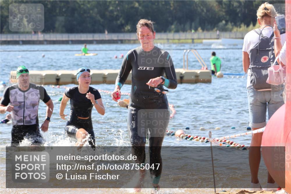07.09.2025 - 19. Norderstedt Triathlon Luisa Fischer http://msf.ph/oto/8755047 07.09.2025 11:44:20 Schwimmen 216, 1280, 1361, 1378 meine-sportfotos.de