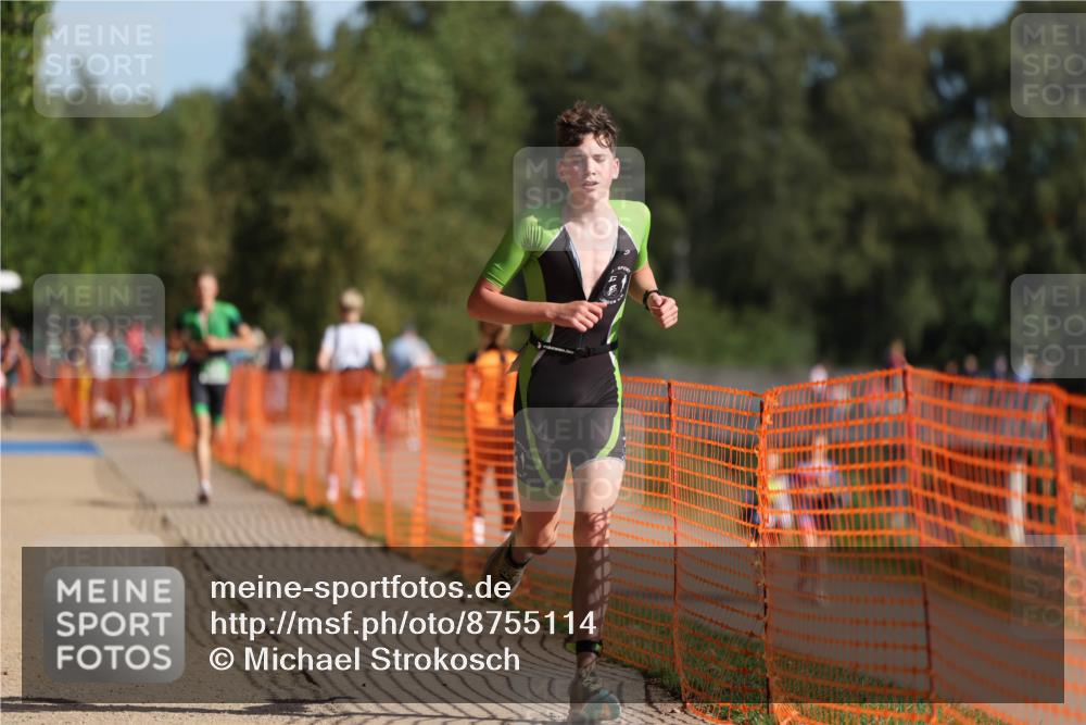 07.09.2025 - 19. Norderstedt Triathlon Michael Strokosch http://msf.ph/oto/8755114 07.09.2025 10:41:27 Laufen 655 meine-sportfotos.de