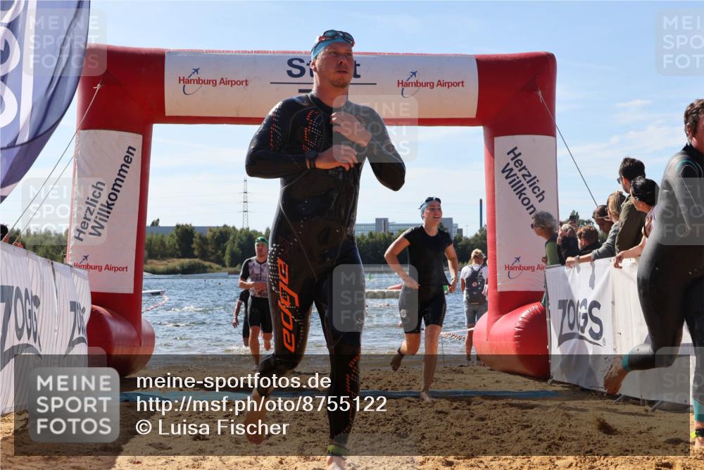 07.09.2025 - 19. Norderstedt Triathlon Luisa Fischer http://msf.ph/oto/8755122 07.09.2025 11:44:25 Schwimmen 216, 1280, 1361, 1378 meine-sportfotos.de