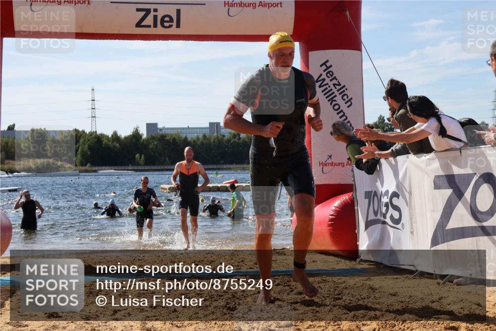 07.09.2025 - 19. Norderstedt Triathlon Luisa Fischer http://msf.ph/oto/8755249 07.09.2025 11:44:34 Schwimmen 216, 695, 756, 1280, 1343, 1361, 1378 meine-sportfotos.de