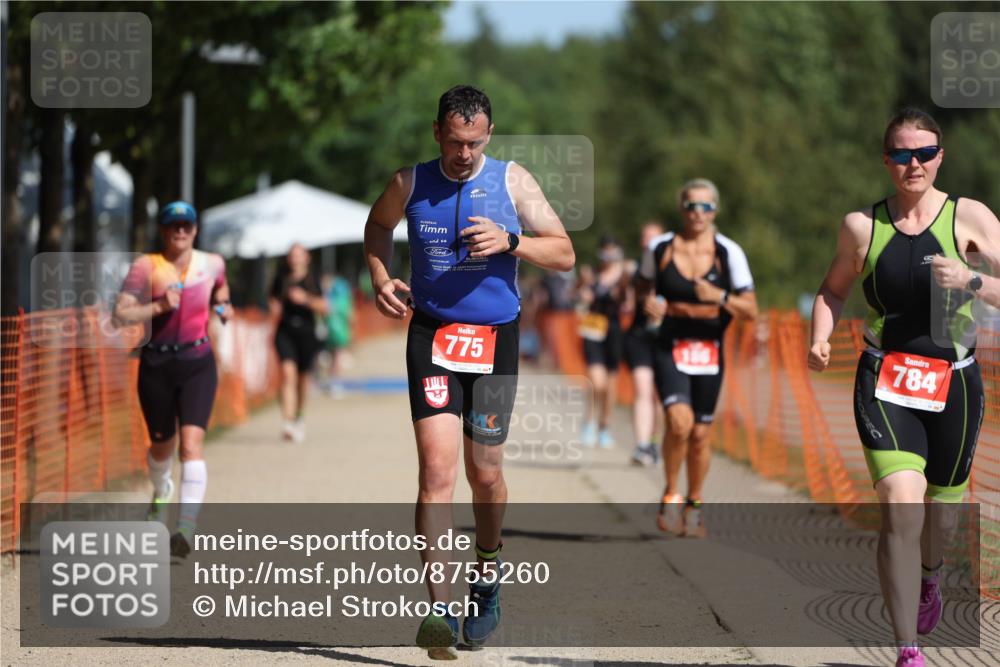 07.09.2025 - 19. Norderstedt Triathlon Michael Strokosch http://msf.ph/oto/8755260 07.09.2025 12:02:56 Laufen 186, 199, 775, 784 meine-sportfotos.de