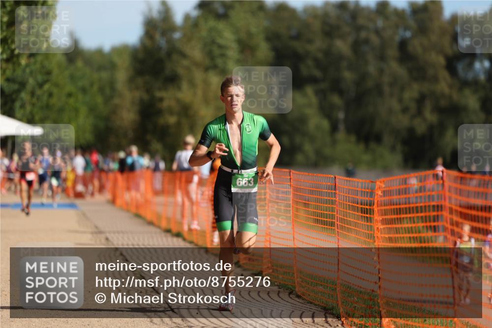 07.09.2025 - 19. Norderstedt Triathlon Michael Strokosch http://msf.ph/oto/8755276 07.09.2025 10:41:33 Laufen 655, 663, 1132 meine-sportfotos.de