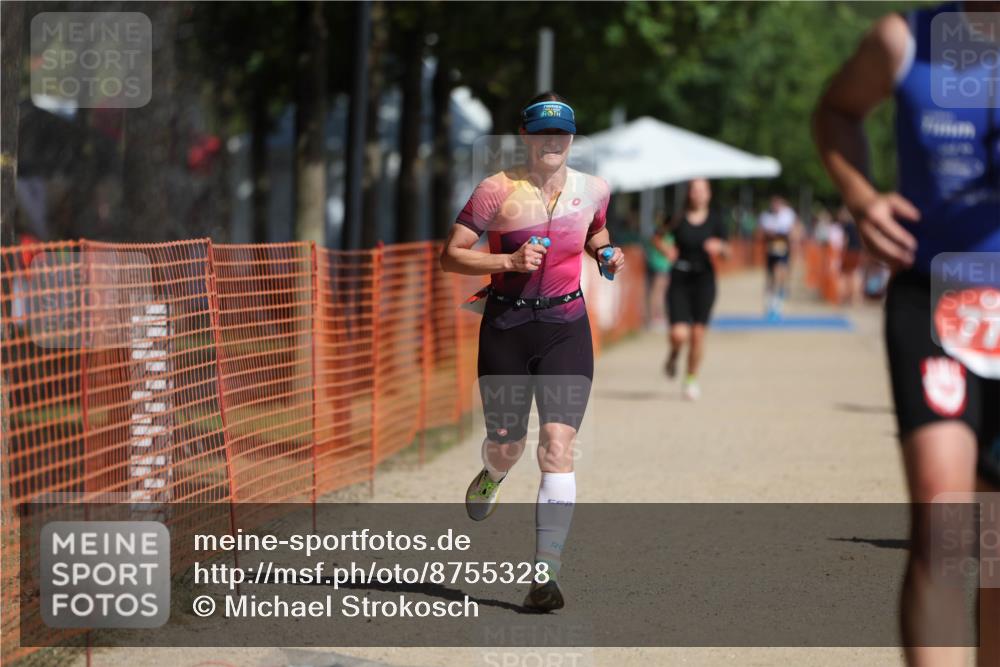 07.09.2025 - 19. Norderstedt Triathlon Michael Strokosch http://msf.ph/oto/8755328 07.09.2025 12:02:58 Laufen 186, 199, 775, 784, 1394 meine-sportfotos.de