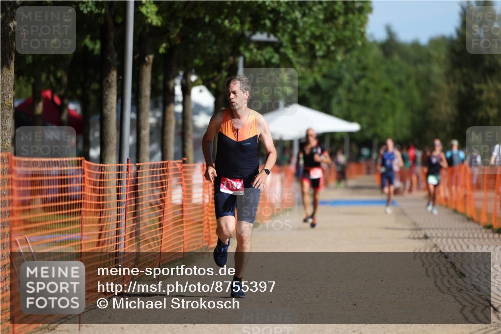 07.09.2025 - 19. Norderstedt Triathlon Michael Strokosch http://msf.ph/oto/8755397 07.09.2025 10:41:37 Laufen 663, 1132 meine-sportfotos.de
