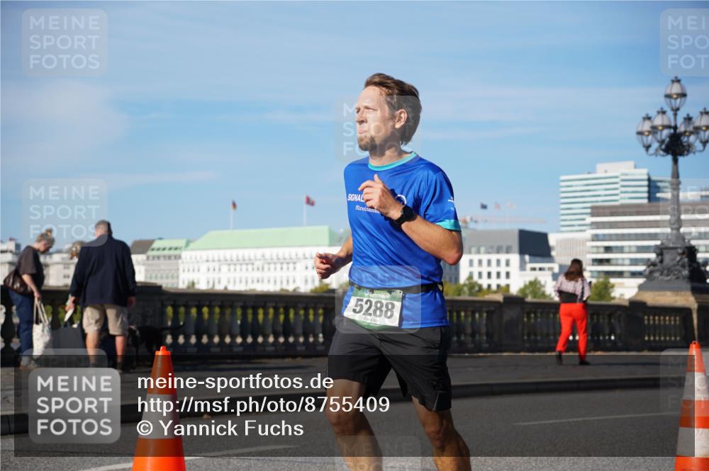 07.09.2025 - BARMER Alsterlauf Yannick Fuchs http://msf.ph/oto/8755409 07.09.2025 09:37:52 Laufen 5288 meine-sportfotos.de