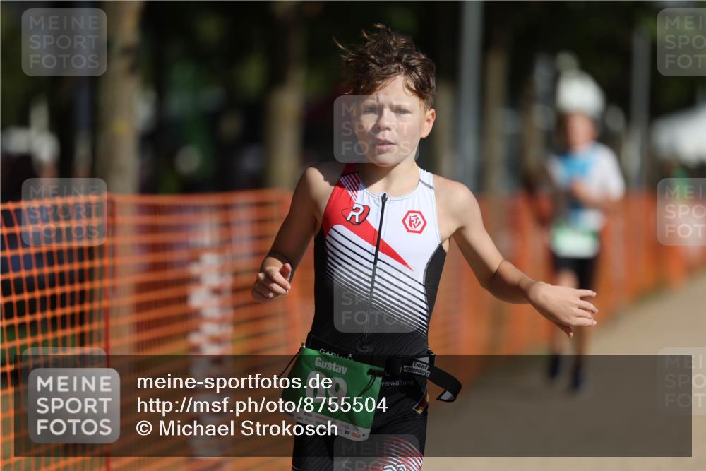 07.09.2025 - 19. Norderstedt Triathlon Michael Strokosch http://msf.ph/oto/8755504 07.09.2025 11:00:18 Laufen 69, 689 meine-sportfotos.de