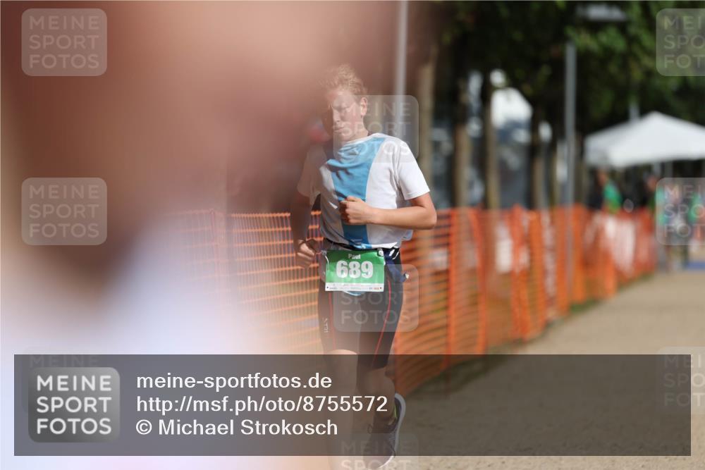 07.09.2025 - 19. Norderstedt Triathlon Michael Strokosch http://msf.ph/oto/8755572 07.09.2025 11:00:21 Laufen 69, 689 meine-sportfotos.de