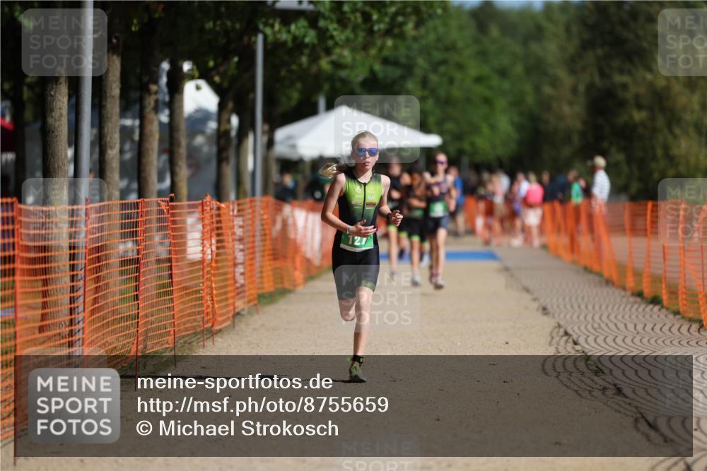 07.09.2025 - 19. Norderstedt Triathlon Michael Strokosch http://msf.ph/oto/8755659 07.09.2025 11:00:40 Laufen 127 meine-sportfotos.de