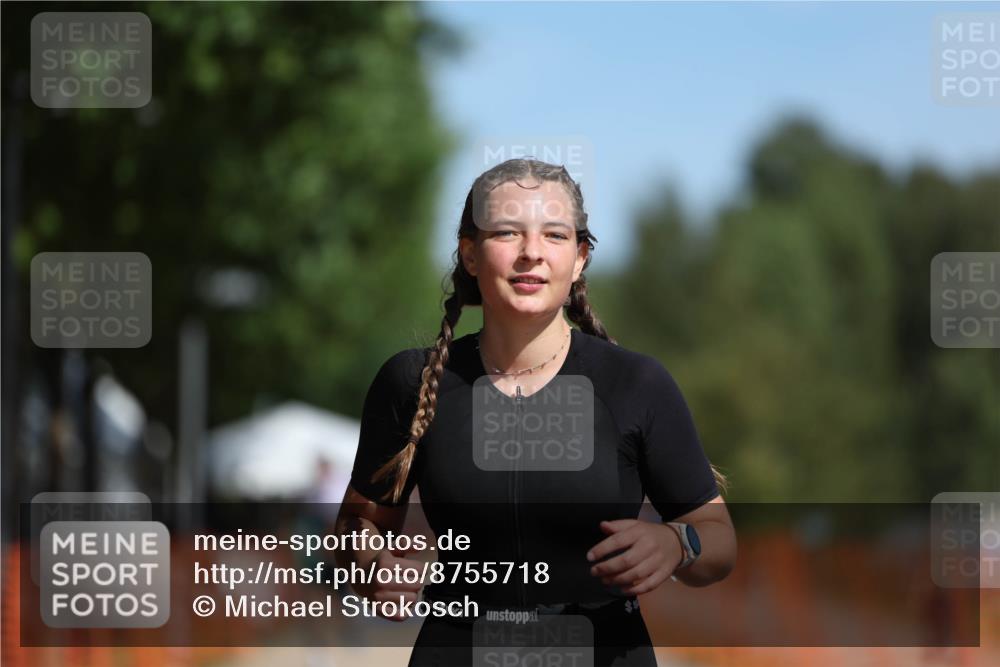 07.09.2025 - 19. Norderstedt Triathlon Michael Strokosch http://msf.ph/oto/8755718 07.09.2025 12:03:09 Laufen 1187, 1206, 1313, 1394 meine-sportfotos.de