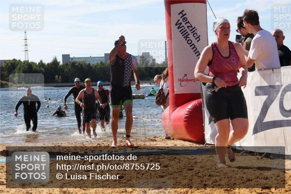 07.09.2025 - 19. Norderstedt Triathlon Luisa Fischer http://msf.ph/oto/8755725 07.09.2025 11:45:03 Schwimmen 697, 717, 728, 758, 851, 852, 898, 1237, 1307 meine-sportfotos.de