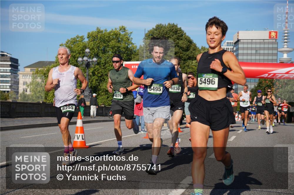 07.09.2025 - BARMER Alsterlauf Yannick Fuchs http://msf.ph/oto/8755741 07.09.2025 09:38:01 Laufen 8255, 4076, 5495, 4030, 973, 5496, 4889 meine-sportfotos.de