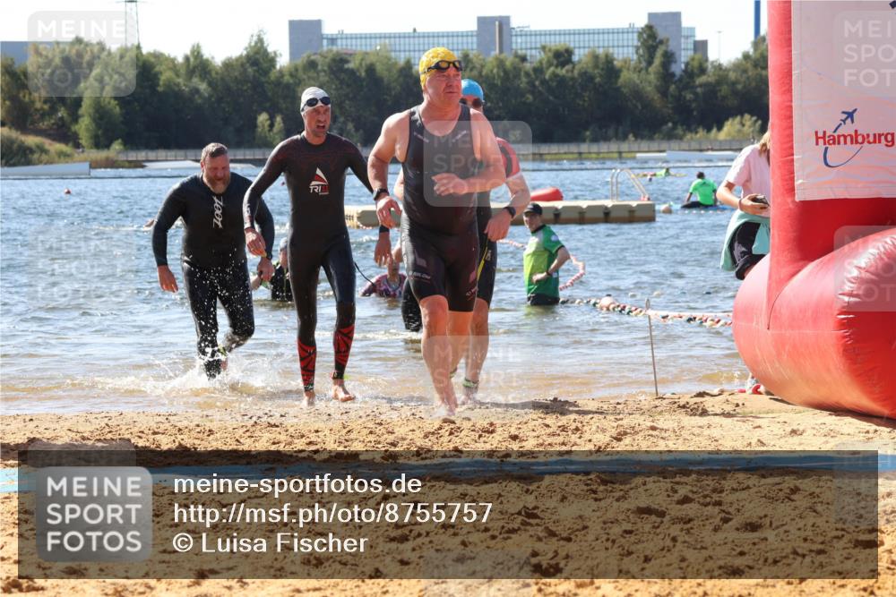 07.09.2025 - 19. Norderstedt Triathlon Luisa Fischer http://msf.ph/oto/8755757 07.09.2025 11:45:05 Schwimmen 697, 717, 758, 851, 852, 898, 1237, 1307 meine-sportfotos.de