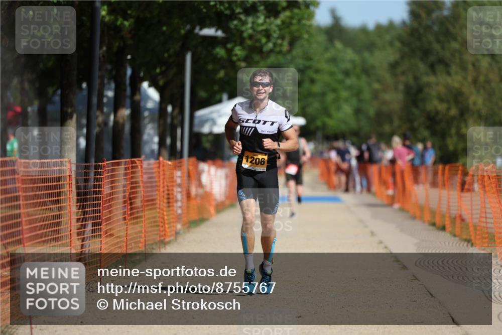 07.09.2025 - 19. Norderstedt Triathlon Michael Strokosch http://msf.ph/oto/8755767 07.09.2025 12:03:13 Laufen 1206 meine-sportfotos.de