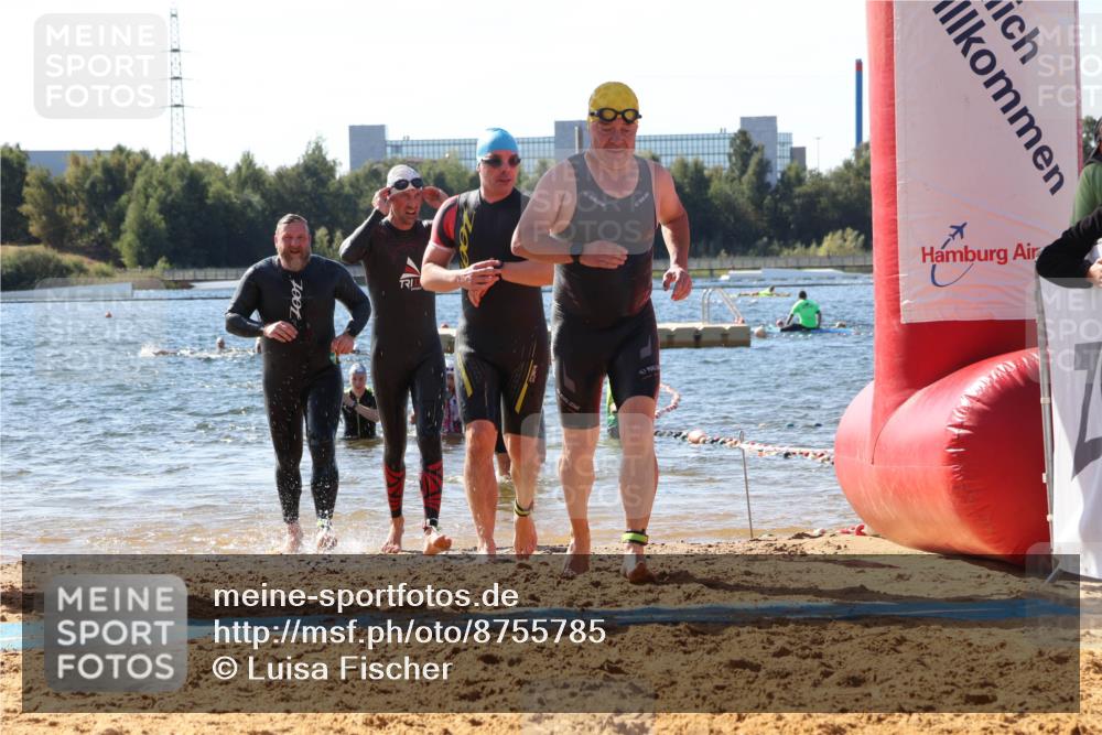 07.09.2025 - 19. Norderstedt Triathlon Luisa Fischer http://msf.ph/oto/8755785 07.09.2025 11:45:06 Schwimmen 697, 717, 758, 851, 852, 898, 1237, 1307 meine-sportfotos.de