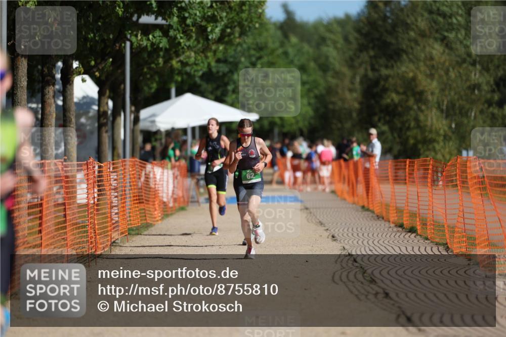 07.09.2025 - 19. Norderstedt Triathlon Michael Strokosch http://msf.ph/oto/8755810 07.09.2025 11:00:44 Laufen 62, 123, 127 meine-sportfotos.de