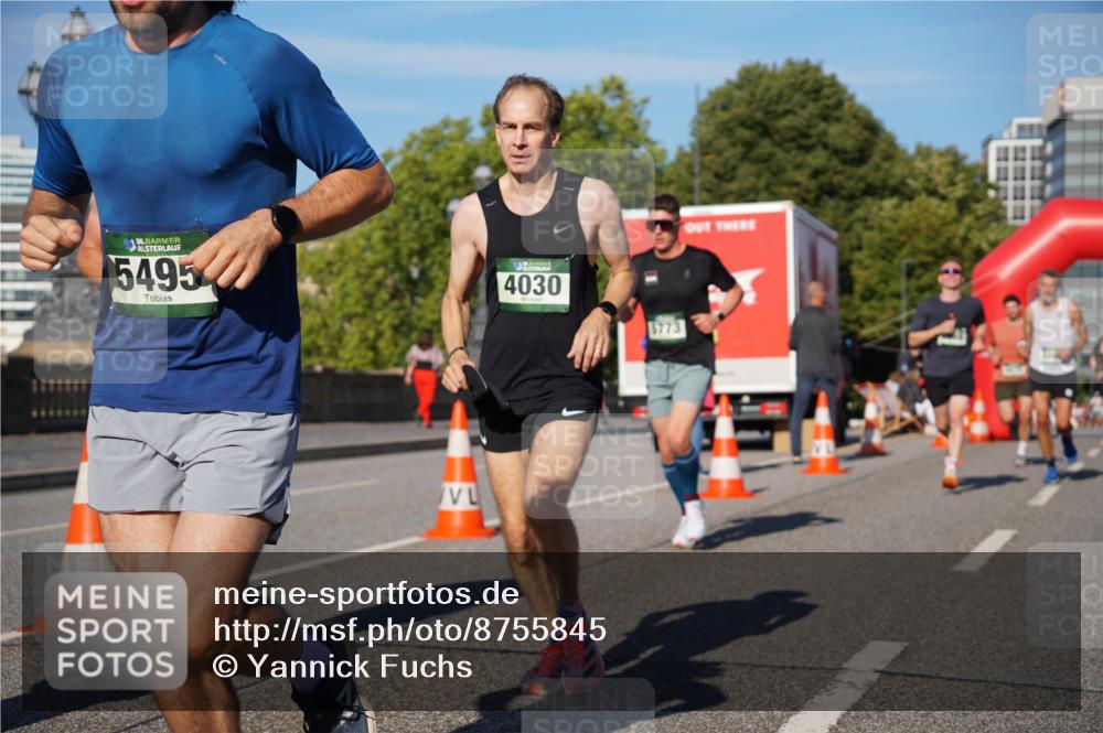 07.09.2025 - BARMER Alsterlauf Yannick Fuchs http://msf.ph/oto/8755845 07.09.2025 09:38:02 Laufen 36, 5495, 4030, 5773 meine-sportfotos.de