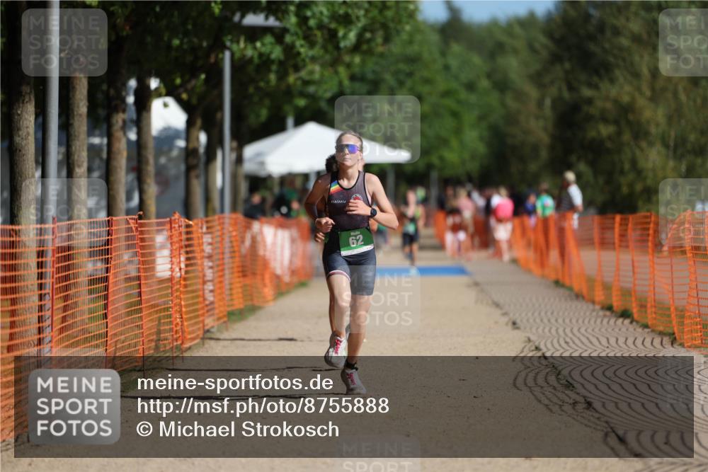 07.09.2025 - 19. Norderstedt Triathlon Michael Strokosch http://msf.ph/oto/8755888 07.09.2025 11:00:46 Laufen 62, 123, 127, 635 meine-sportfotos.de
