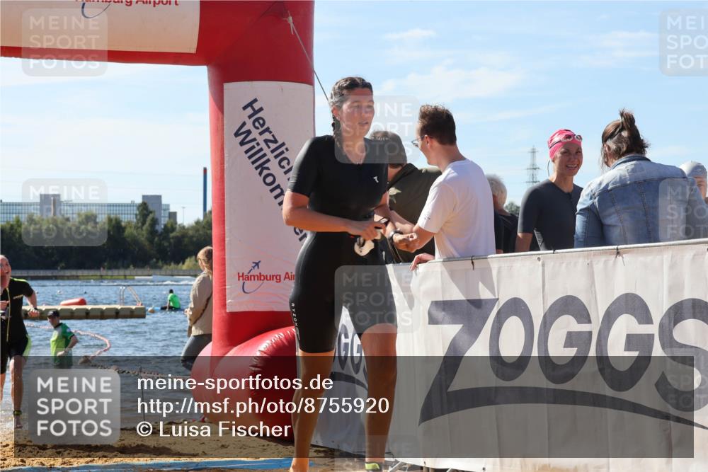 07.09.2025 - 19. Norderstedt Triathlon Luisa Fischer http://msf.ph/oto/8755920 07.09.2025 11:45:15 Schwimmen 195, 282, 697, 761, 851, 898, 1237, 1307 meine-sportfotos.de