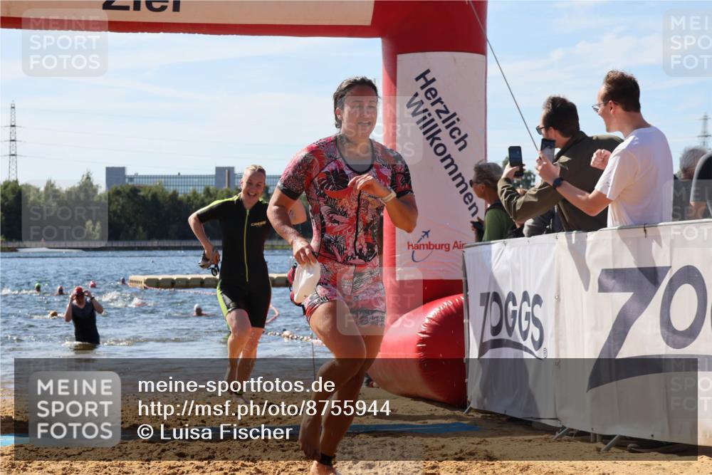 07.09.2025 - 19. Norderstedt Triathlon Luisa Fischer http://msf.ph/oto/8755944 07.09.2025 11:45:16 Schwimmen 195, 282, 697, 761, 851, 1237, 1307 meine-sportfotos.de