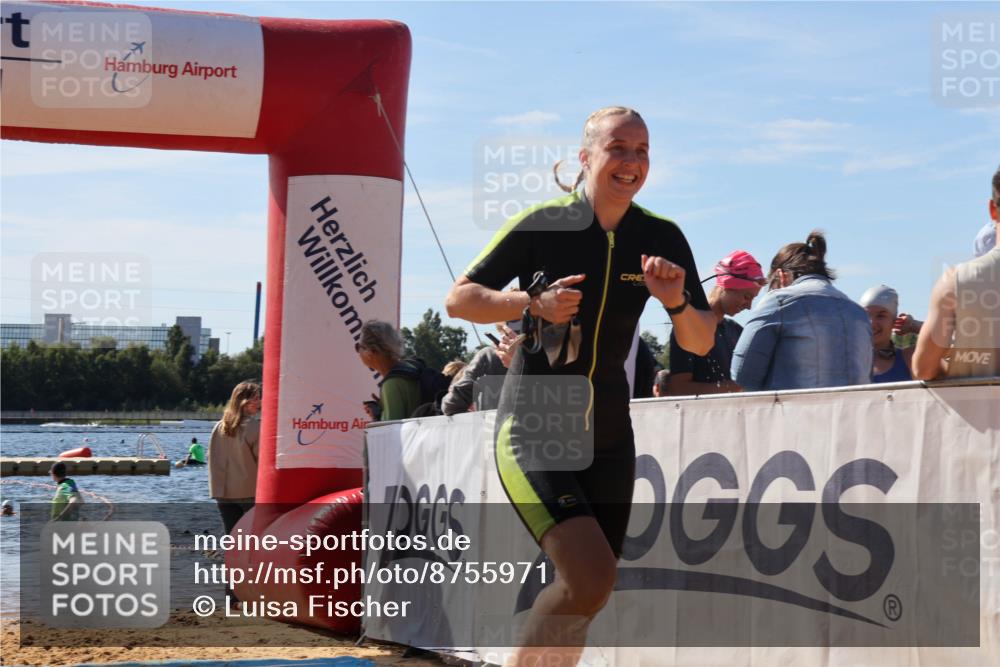 07.09.2025 - 19. Norderstedt Triathlon Luisa Fischer http://msf.ph/oto/8755971 07.09.2025 11:45:19 Schwimmen 195, 210, 282, 697, 761, 851, 1237 meine-sportfotos.de