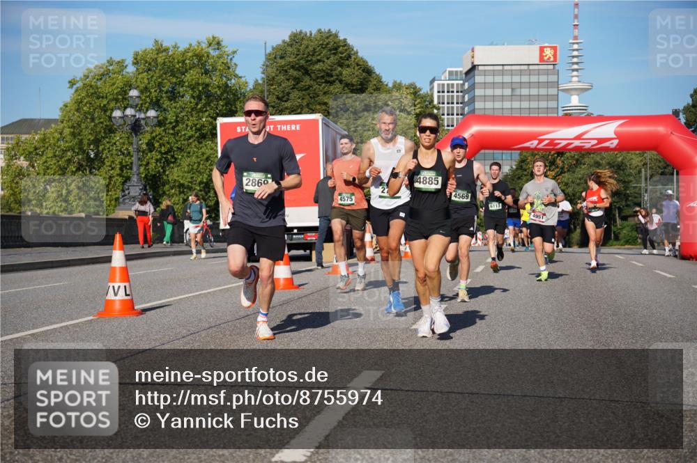 07.09.2025 - BARMER Alsterlauf Yannick Fuchs http://msf.ph/oto/8755974 07.09.2025 09:38:04 Laufen 2860, 4575, 4885, 4569, 6113, 4951 meine-sportfotos.de