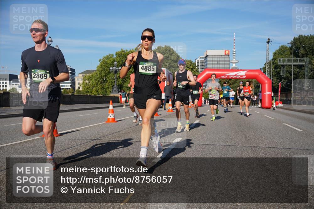 07.09.2025 - BARMER Alsterlauf Yannick Fuchs http://msf.ph/oto/8756057 07.09.2025 09:38:06 Laufen 2869, 4885, 4569, 6113 meine-sportfotos.de