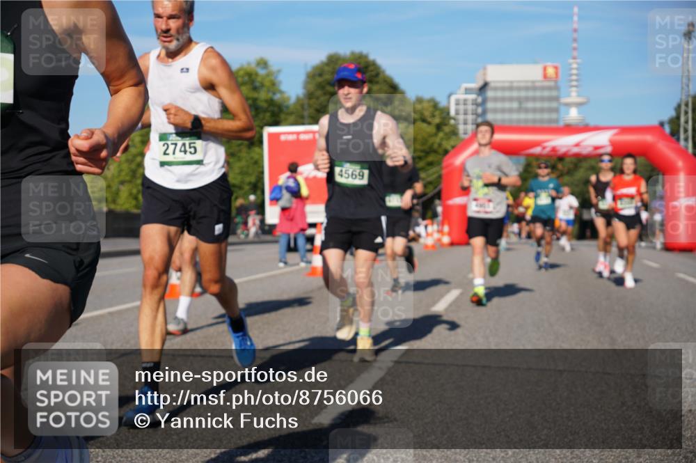 07.09.2025 - BARMER Alsterlauf Yannick Fuchs http://msf.ph/oto/8756066 07.09.2025 09:38:06 Laufen 2745, 4569 meine-sportfotos.de