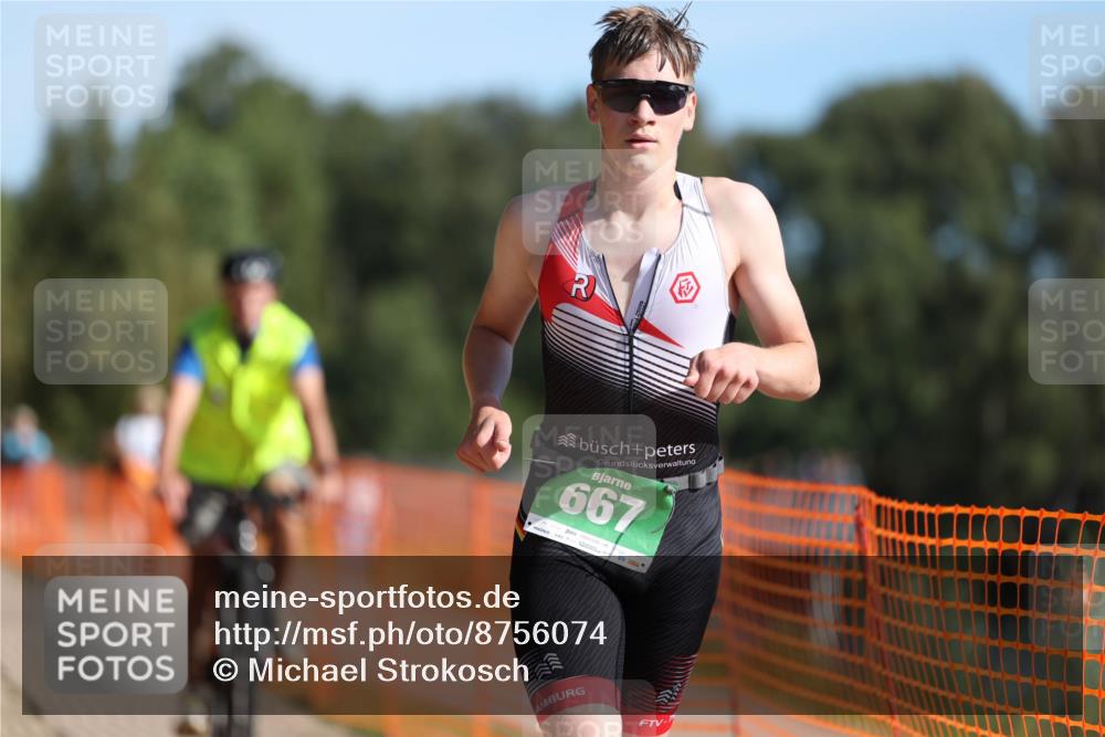 07.09.2025 - 19. Norderstedt Triathlon Michael Strokosch http://msf.ph/oto/8756074 07.09.2025 10:42:03 Laufen 667 meine-sportfotos.de