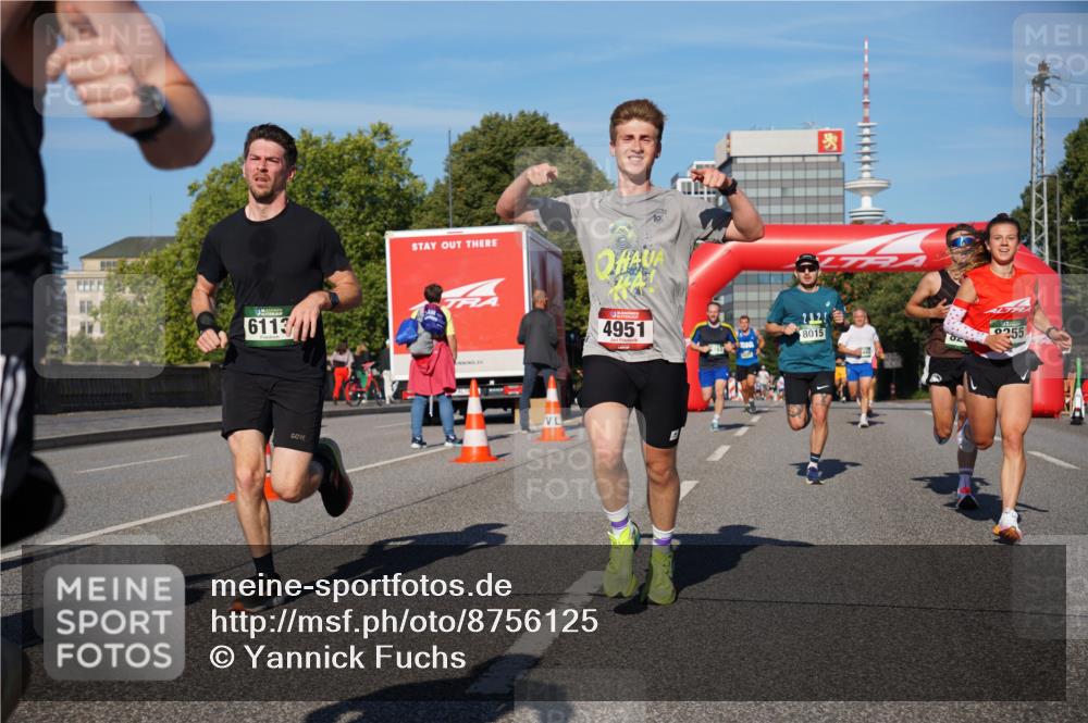 07.09.2025 - BARMER Alsterlauf Yannick Fuchs http://msf.ph/oto/8756125 07.09.2025 09:38:08 Laufen 6113, 4951, 2125, 8015, 255 meine-sportfotos.de