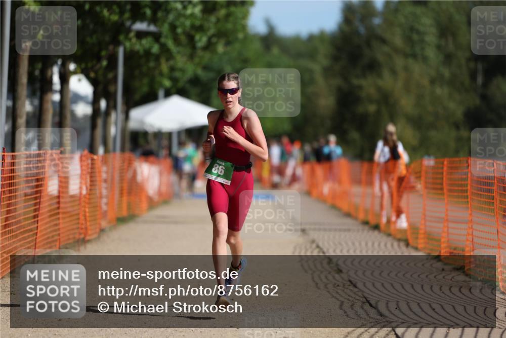 07.09.2025 - 19. Norderstedt Triathlon Michael Strokosch http://msf.ph/oto/8756162 07.09.2025 10:42:11 Laufen 68, 86 meine-sportfotos.de