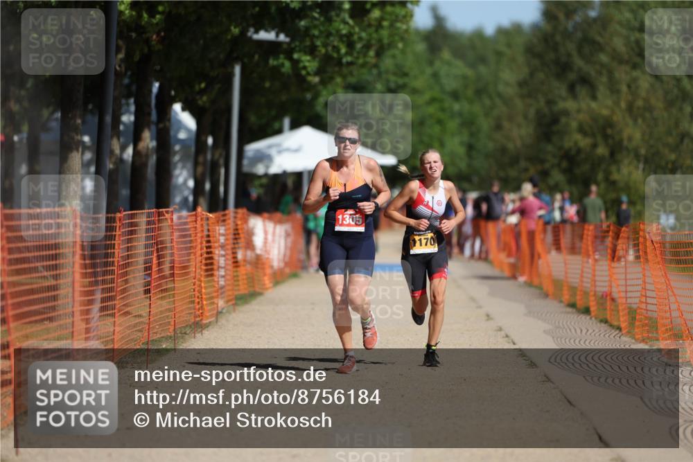 07.09.2025 - 19. Norderstedt Triathlon Michael Strokosch http://msf.ph/oto/8756184 07.09.2025 12:03:41 Laufen 1170, 1305 meine-sportfotos.de