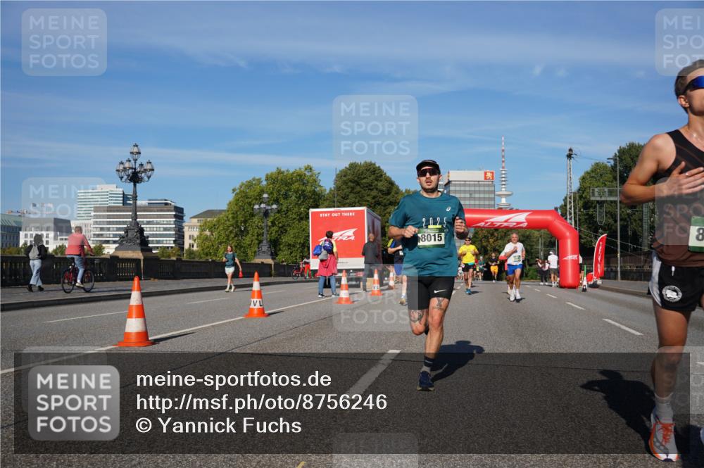 07.09.2025 - BARMER Alsterlauf Yannick Fuchs http://msf.ph/oto/8756246 07.09.2025 09:38:10 Laufen 202, 8015 meine-sportfotos.de