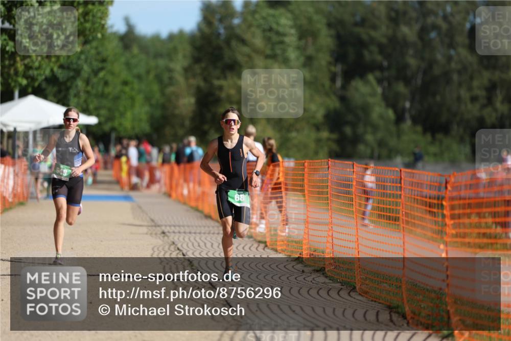 07.09.2025 - 19. Norderstedt Triathlon Michael Strokosch http://msf.ph/oto/8756296 07.09.2025 10:42:15 Laufen 68, 86, 648 meine-sportfotos.de
